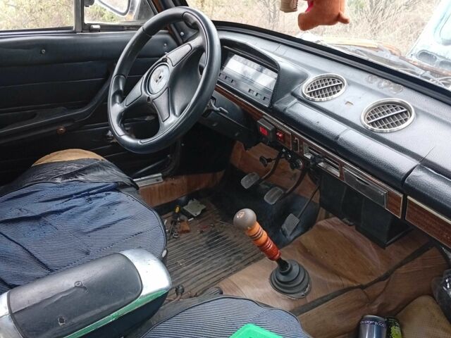 Желтый ВАЗ 2101, объемом двигателя 1.3 л и пробегом 68 тыс. км за 239 $, фото 2 на Automoto.ua