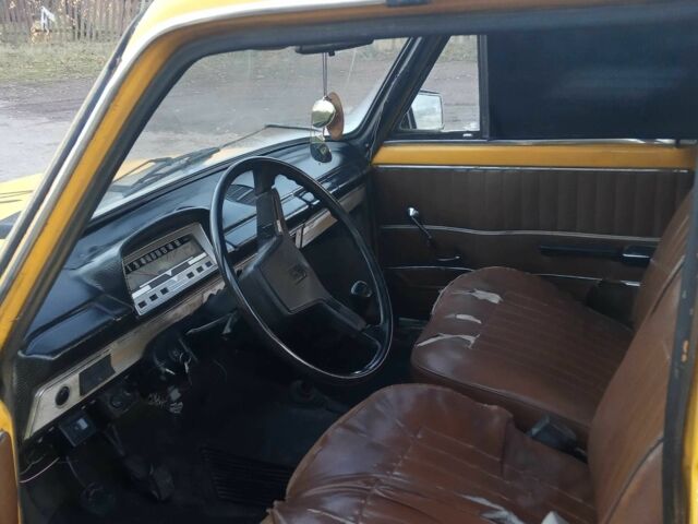 Желтый ВАЗ 2101, объемом двигателя 1.3 л и пробегом 330 тыс. км за 446 $, фото 18 на Automoto.ua