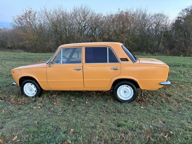 Желтый ВАЗ 2101, объемом двигателя 1.3 л и пробегом 78 тыс. км за 756 $, фото 3 на Automoto.ua