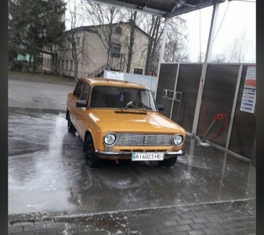 Желтый ВАЗ 2101, объемом двигателя 0 л и пробегом 30 тыс. км за 500 $, фото 2 на Automoto.ua