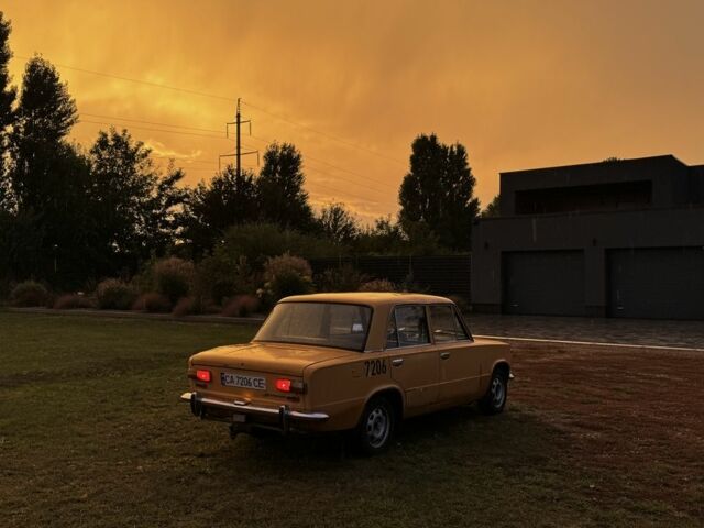 Желтый ВАЗ 2101, объемом двигателя 1.2 л и пробегом 77 тыс. км за 477 $, фото 2 на Automoto.ua