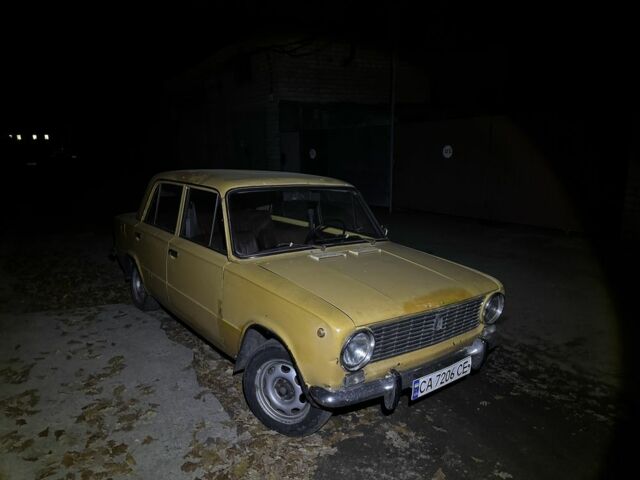 Желтый ВАЗ 2101, объемом двигателя 1.2 л и пробегом 77 тыс. км за 477 $, фото 3 на Automoto.ua