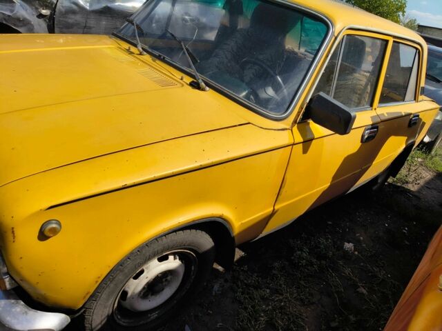 Желтый ВАЗ 2101, объемом двигателя 0 л и пробегом 60 тыс. км за 478 $, фото 1 на Automoto.ua
