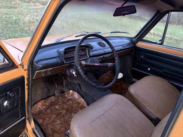 Желтый ВАЗ 2101, объемом двигателя 1.3 л и пробегом 78 тыс. км за 756 $, фото 5 на Automoto.ua