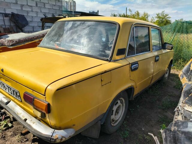 Желтый ВАЗ 2101, объемом двигателя 0 л и пробегом 60 тыс. км за 478 $, фото 3 на Automoto.ua