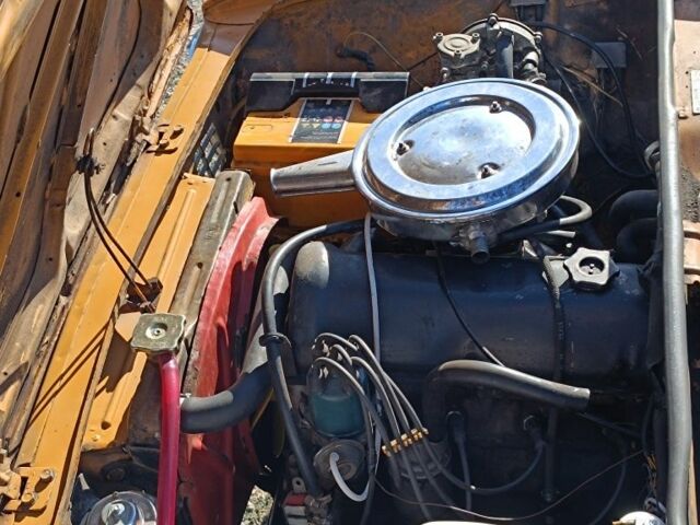 ВАЗ 2101 1982 в Смеле на Automoto.ua Желтый ВАЗ 2101, объемом двигателя 1.2 л и пробегом 50 тыс. км за 574 $, фото 5 на Automoto.ua