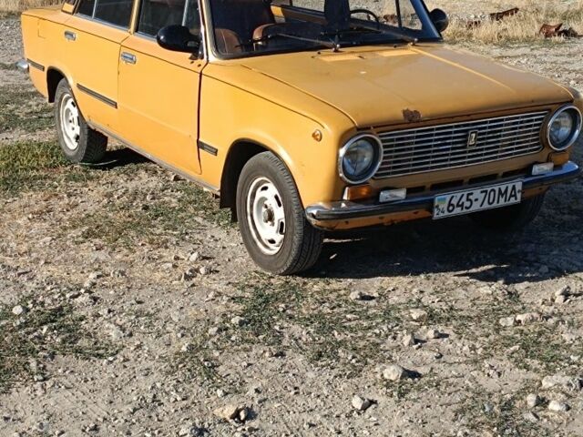 Желтый ВАЗ 2101, объемом двигателя 1.2 л и пробегом 50 тыс. км за 534 $, фото 1 на Automoto.ua