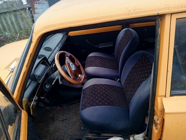 Желтый ВАЗ 2101, объемом двигателя 1.2 л и пробегом 55 тыс. км за 500 $, фото 3 на Automoto.ua