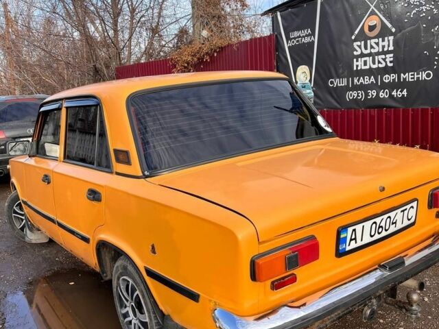 Желтый ВАЗ 2101, объемом двигателя 1.2 л и пробегом 300 тыс. км за 833 $, фото 6 на Automoto.ua