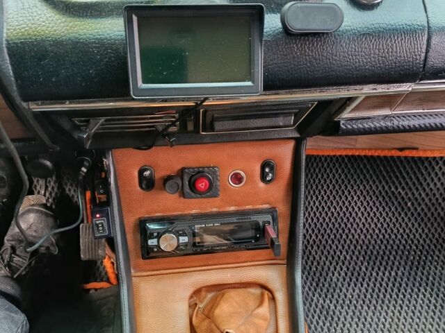 Желтый ВАЗ 2101, объемом двигателя 1.2 л и пробегом 67 тыс. км за 900 $, фото 3 на Automoto.ua