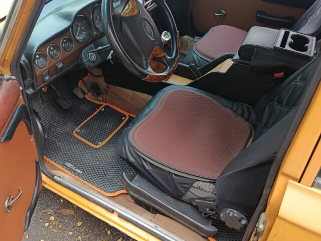 Желтый ВАЗ 2101, объемом двигателя 1.2 л и пробегом 67 тыс. км за 900 $, фото 1 на Automoto.ua