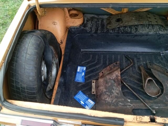 Жовтий ВАЗ 2101, об'ємом двигуна 0 л та пробігом 42 тис. км за 758 $, фото 5 на Automoto.ua