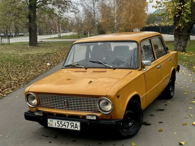 Желтый ВАЗ 2101, объемом двигателя 1.6 л и пробегом 100 тыс. км за 441 $, фото 1 на Automoto.ua