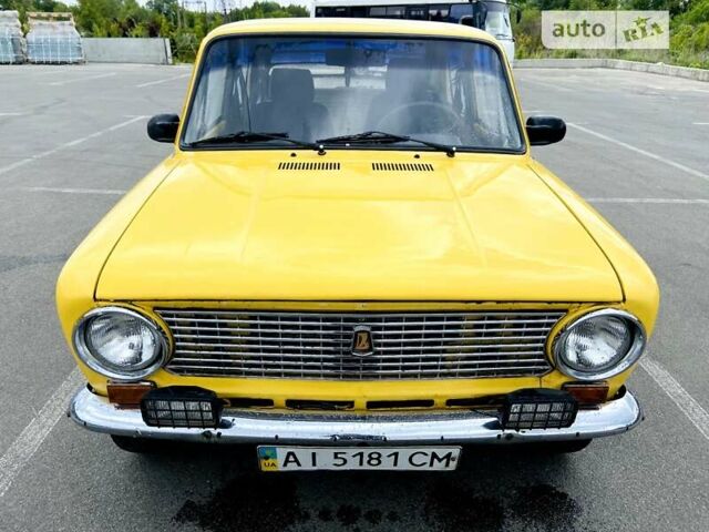 Желтый ВАЗ 2101, объемом двигателя 1.2 л и пробегом 270 тыс. км за 1300 $, фото 2 на Automoto.ua