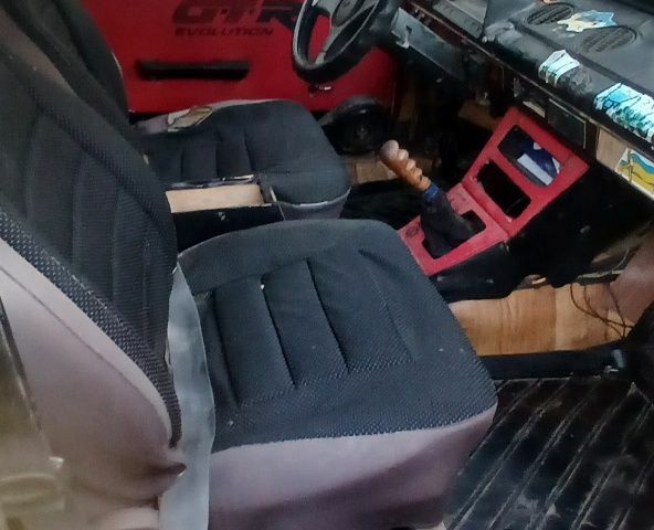 Желтый ВАЗ 2101, объемом двигателя 0 л и пробегом 100 тыс. км за 550 $, фото 2 на Automoto.ua