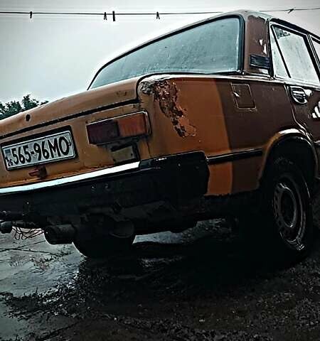 ВАЗ 2101 1984 в Черновцах на Automoto.ua Желтый ВАЗ 2101, объемом двигателя 1.5 л и пробегом 52 тыс. км за 412 $, фото 3 на Automoto.ua