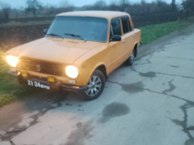 Жовтий ВАЗ 2101, об'ємом двигуна 1.3 л та пробігом 120 тис. км за 998 $, фото 3 на Automoto.ua