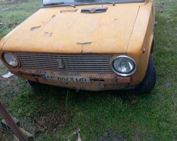 Жовтий ВАЗ 2101, об'ємом двигуна 1.2 л та пробігом 45 тис. км за 379 $, фото 3 на Automoto.ua