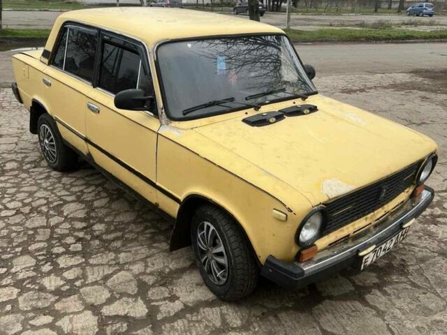Желтый ВАЗ 2101, объемом двигателя 0 л и пробегом 1 тыс. км за 331 $, фото 2 на Automoto.ua