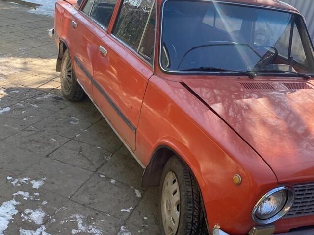 ВАЗ 2101 1985 в Хмельницком на Automoto.ua Желтый ВАЗ 2101, объемом двигателя 0 л и пробегом 200 тыс. км за 298 $, фото 1 на Automoto.ua
