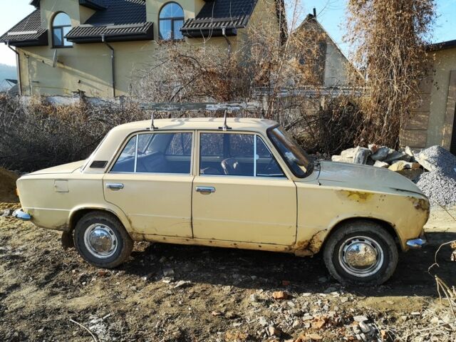 Желтый ВАЗ 2101, объемом двигателя 0 л и пробегом 67 тыс. км за 406 $, фото 16 на Automoto.ua