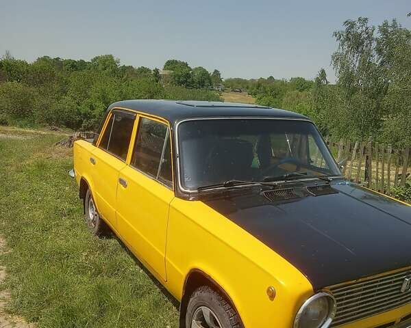 Желтый ВАЗ 2101, объемом двигателя 1.2 л и пробегом 70 тыс. км за 650 $, фото 2 на Automoto.ua