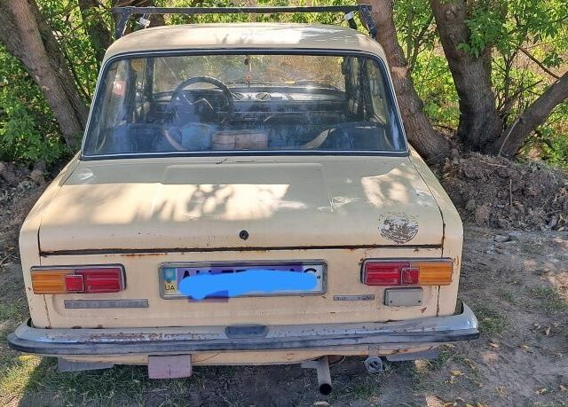 Жовтий ВАЗ 2101, об'ємом двигуна 1 л та пробігом 1 тис. км за 367 $, фото 3 на Automoto.ua