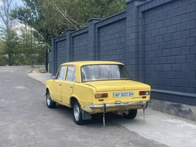 Желтый ВАЗ 2101, объемом двигателя 0 л и пробегом 2 тыс. км за 263 $, фото 4 на Automoto.ua