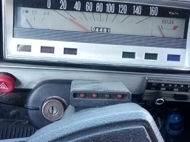 Жовтий ВАЗ 2101, об'ємом двигуна 1 л та пробігом 449 тис. км за 700 $, фото 5 на Automoto.ua