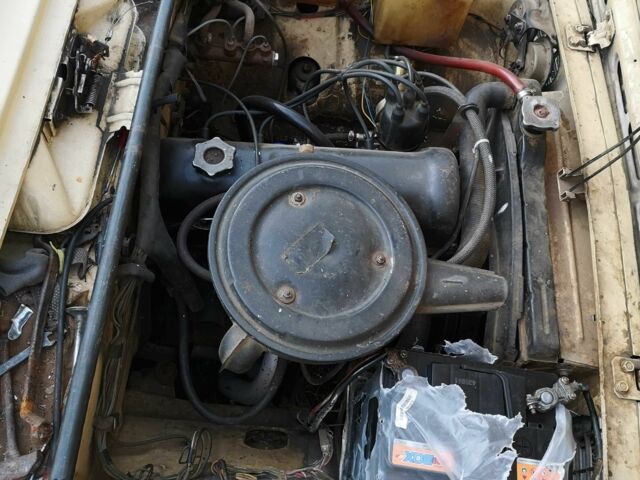 Желтый ВАЗ 2101, объемом двигателя 0 л и пробегом 67 тыс. км за 406 $, фото 11 на Automoto.ua