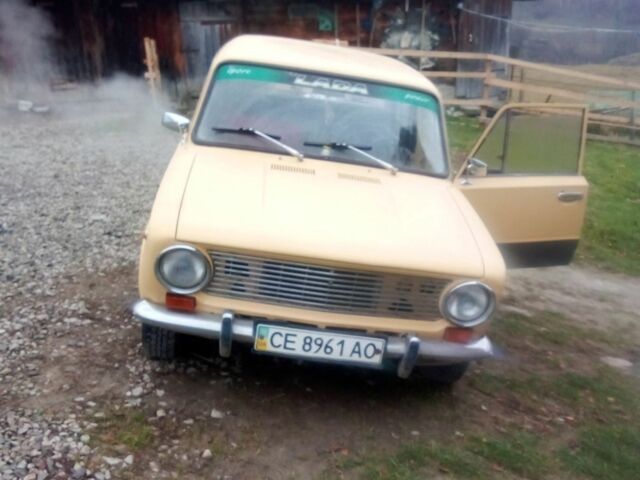 Жовтий ВАЗ 2101, об'ємом двигуна 1 л та пробігом 449 тис. км за 700 $, фото 1 на Automoto.ua