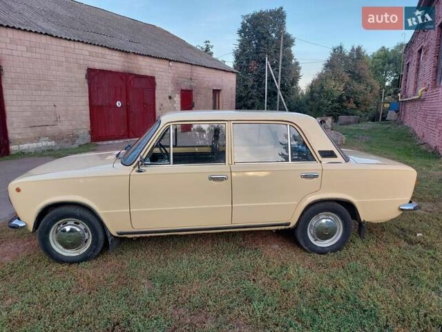 Желтый ВАЗ 2101, объемом двигателя 1.2 л и пробегом 48 тыс. км за 5000 $, фото 5 на Automoto.ua