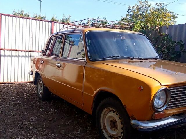 Жовтий ВАЗ 2101, об'ємом двигуна 1.5 л та пробігом 100 тис. км за 500 $, фото 7 на Automoto.ua