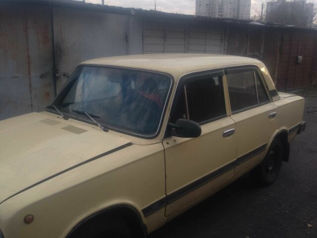 Желтый ВАЗ 2101, объемом двигателя 1.2 л и пробегом 75 тыс. км за 546 $, фото 5 на Automoto.ua