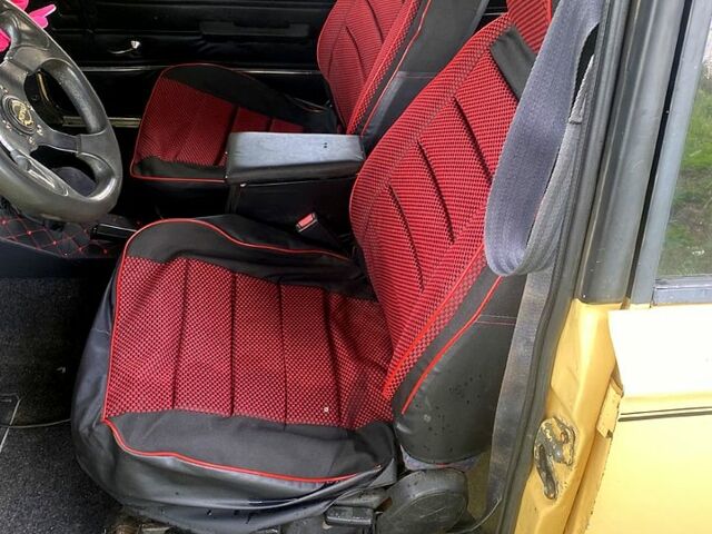 Желтый ВАЗ 2101, объемом двигателя 1.3 л и пробегом 0 тыс. км за 1200 $, фото 3 на Automoto.ua
