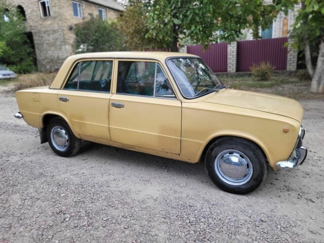 Жовтий ВАЗ 2101, об'ємом двигуна 1.3 л та пробігом 100 тис. км за 945 $, фото 15 на Automoto.ua