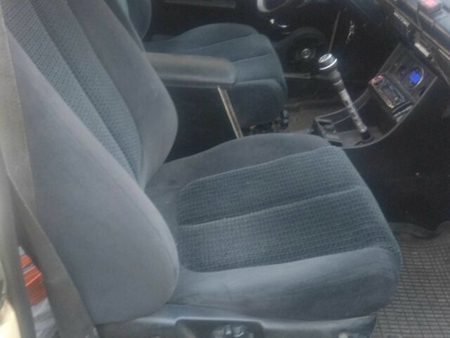 Желтый ВАЗ 2101, объемом двигателя 1.2 л и пробегом 75 тыс. км за 546 $, фото 10 на Automoto.ua