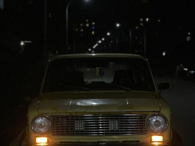 Желтый ВАЗ 2101, объемом двигателя 1.2 л и пробегом 200 тыс. км за 850 $, фото 4 на Automoto.ua