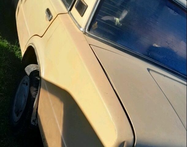 Жовтий ВАЗ 2101, об'ємом двигуна 0 л та пробігом 3 тис. км за 599 $, фото 3 на Automoto.ua