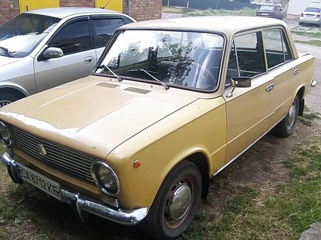 Желтый ВАЗ 2101, объемом двигателя 1.2 л и пробегом 1 тыс. км за 50000 $, фото 7 на Automoto.ua
