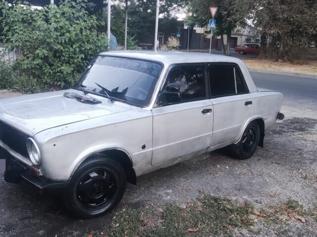 Серый ВАЗ 2101, объемом двигателя 0 л и пробегом 2 тыс. км за 500 $, фото 2 на Automoto.ua