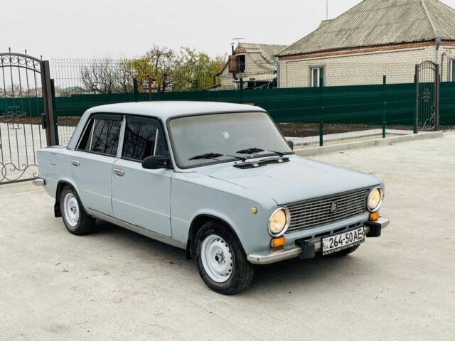 Серый ВАЗ 2101, объемом двигателя 0 л и пробегом 150 тыс. км за 850 $, фото 2 на Automoto.ua