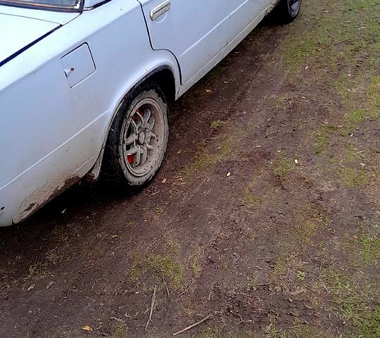 Серый ВАЗ 2101, объемом двигателя 1.5 л и пробегом 120 тыс. км за 800 $, фото 1 на Automoto.ua