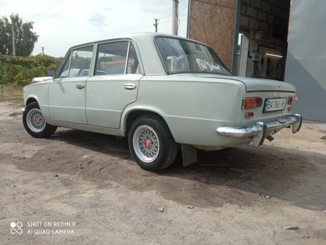 Сірий ВАЗ 2101, об'ємом двигуна 1.2 л та пробігом 888 тис. км за 1250 $, фото 2 на Automoto.ua