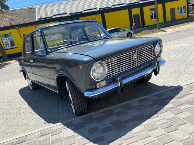 Сірий ВАЗ 2101, об'ємом двигуна 1 л та пробігом 120 тис. км за 1600 $, фото 4 на Automoto.ua