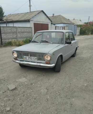 Серый ВАЗ 2101, объемом двигателя 1.2 л и пробегом 250 тыс. км за 480 $, фото 2 на Automoto.ua