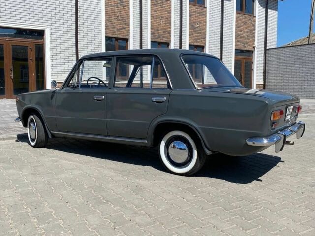 Сірий ВАЗ 2101, об'ємом двигуна 1 л та пробігом 120 тис. км за 1600 $, фото 3 на Automoto.ua