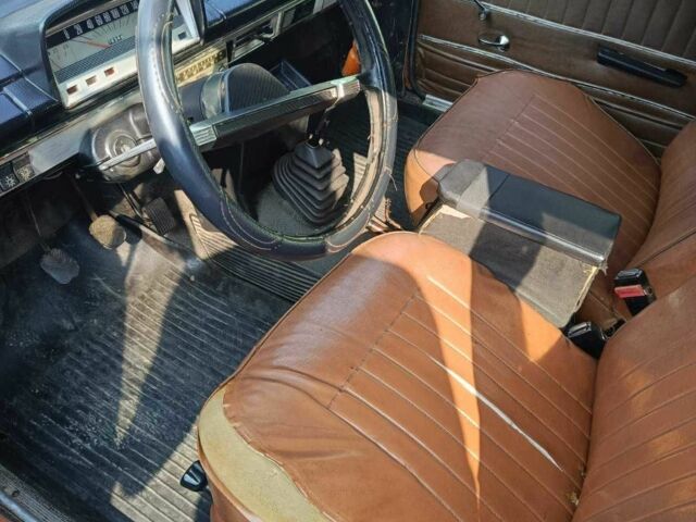 Серый ВАЗ 2101, объемом двигателя 1.2 л и пробегом 2 тыс. км за 274 $, фото 5 на Automoto.ua