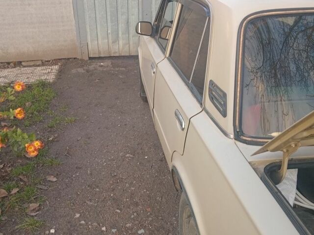 Серый ВАЗ 2101, объемом двигателя 1 л и пробегом 256 тыс. км за 543 $, фото 6 на Automoto.ua