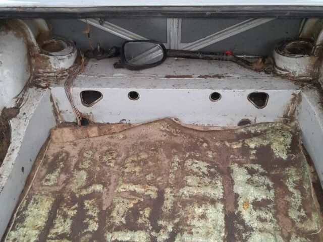 Сірий ВАЗ 2101, об'ємом двигуна 1.5 л та пробігом 33 тис. км за 999 $, фото 6 на Automoto.ua